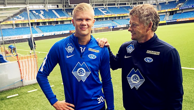 《妮姬》全新SSR角色“D：杀手妻子”登场：很大很晃!